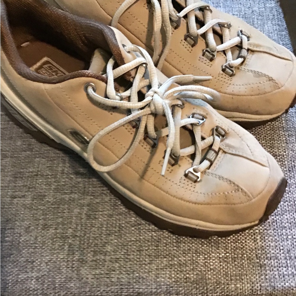 Skechers Women's Tan and Brown Lace-Up Athletic Sneakers